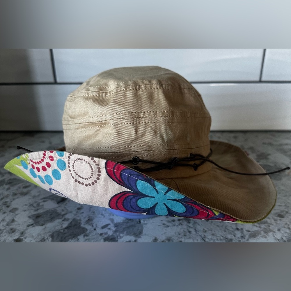 Peter Grimm Beige Floral Brim Hat